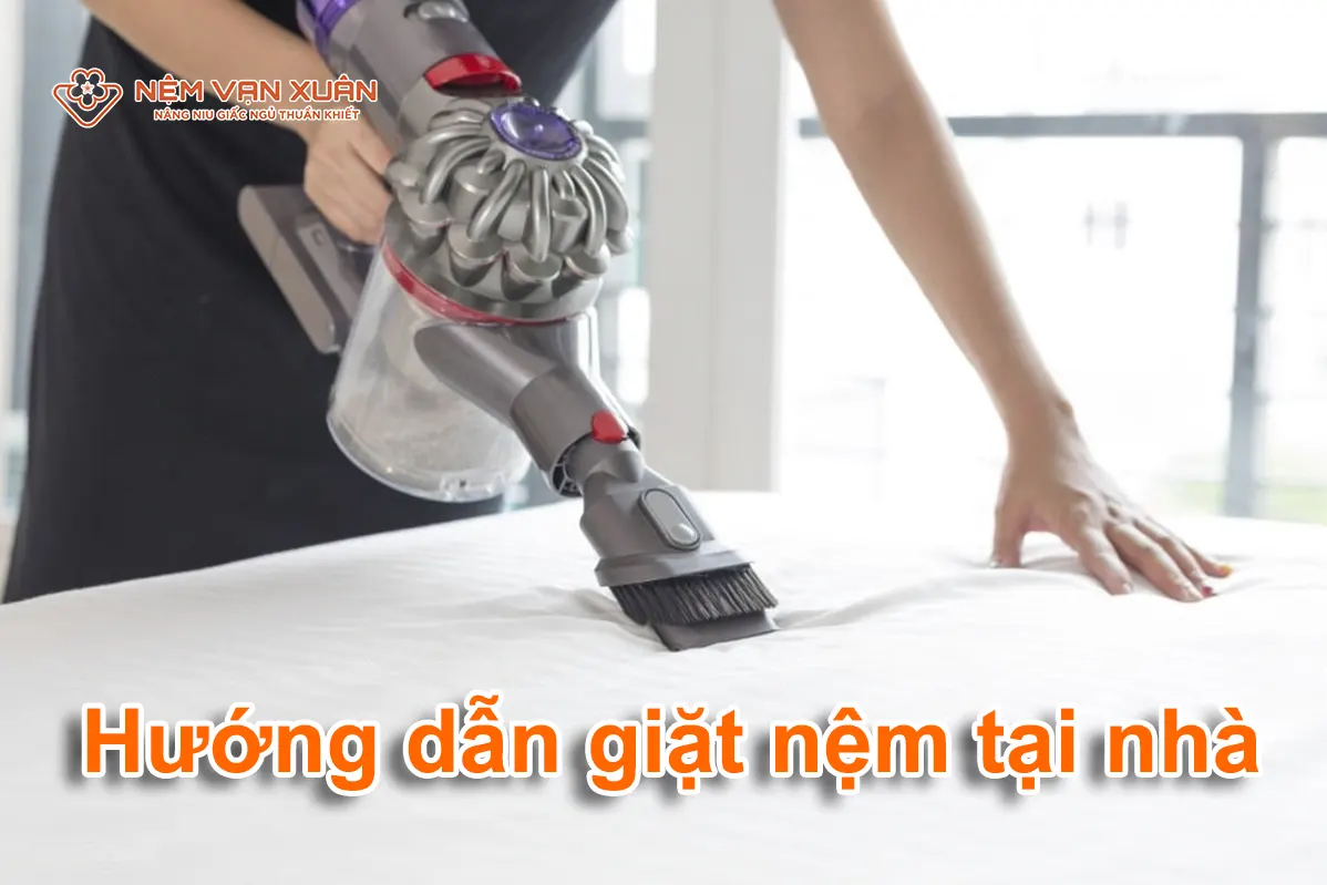 cách giặt nệm tại nhà đơn giản