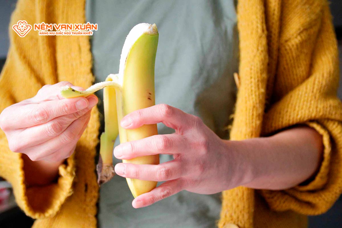 Cách ăn chuối trước khi ngủ để có hiệu quả tốt nhất