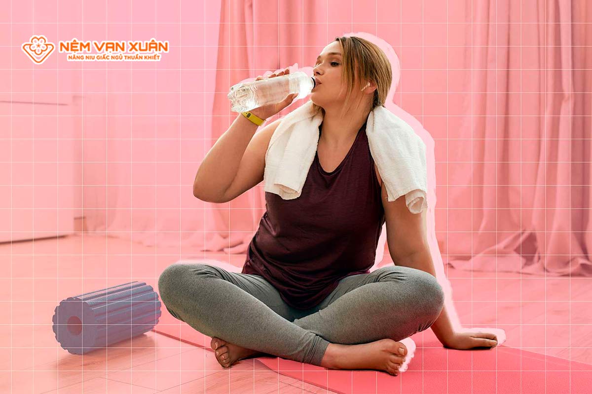 Uống một số loại nước hỗ trợ giảm mỡ