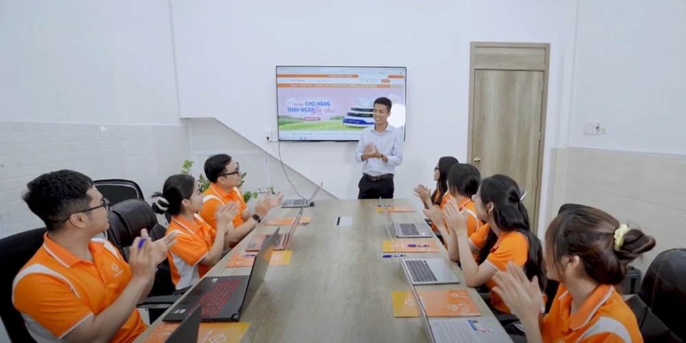 tuyển dụng Cơ hội học hỏi và thăng tiến rõ ràng