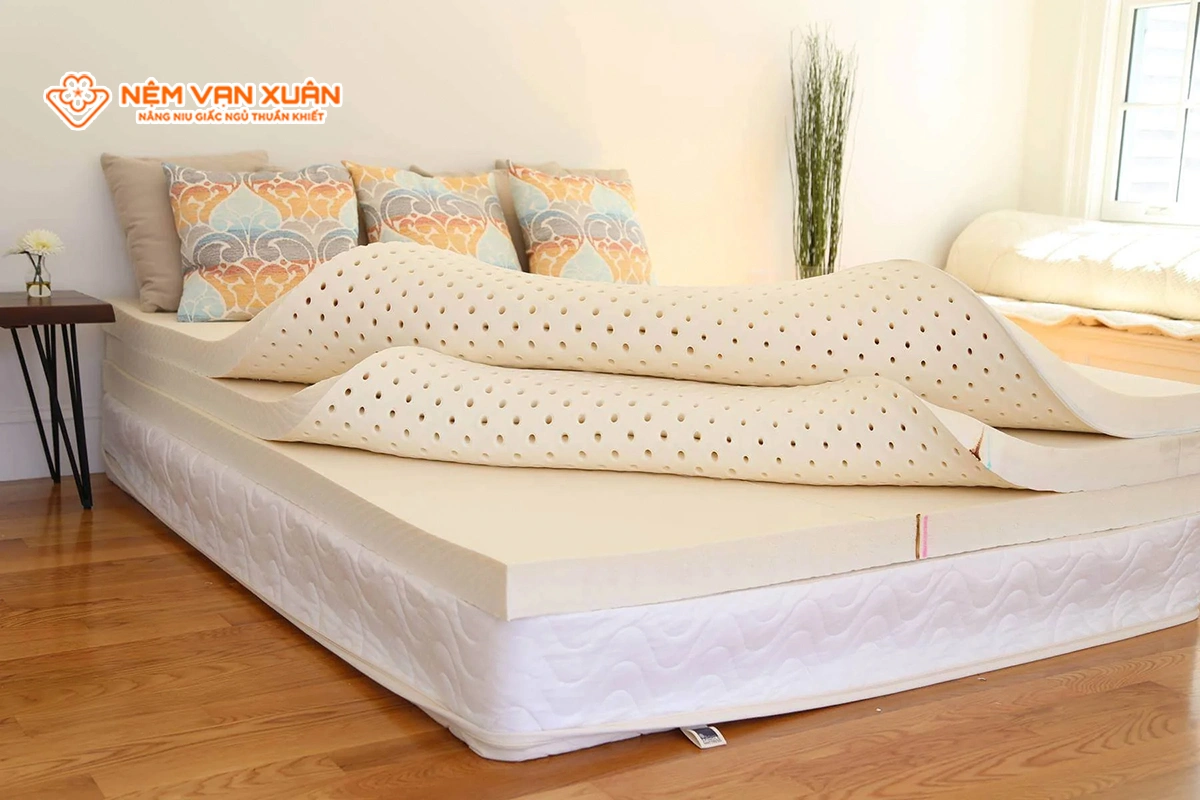 phân biệt nệm latex và nệm cao su thiên nhiên